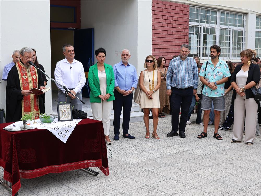 Στο Μουσικό Σχολείο Λάρισας ο περιφερειάρχης Δημήτρης Κουρέτας